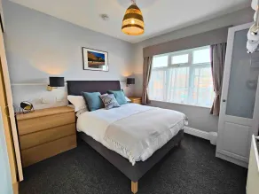 Katharine Apartment close to all amenities and beach - Image 3