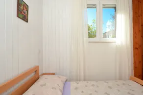 LOZA 1,  2-BDR Sea-View apt in Slatine - Image 5