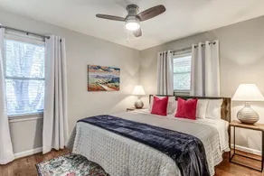 Bit o' Raleigh Bungalow, 6 min drive to downtown - Image 5
