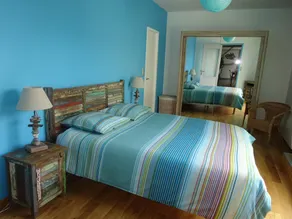 80m² apartment with south-facing terrace, sea and harbor view - Image 4