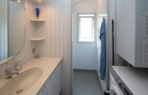 Gorgeous Home In Samsø With House Sea View - Image 3