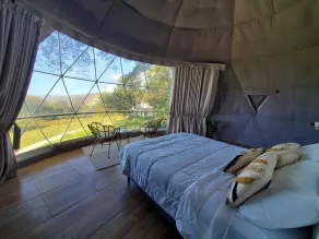 Vida Aventura Glamping Deluxe Dome - Image 2