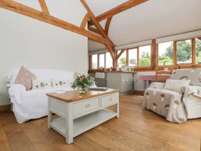Little Acorn Cottage - Image 4