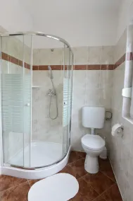 Komfortable Wohnung in Umag, mit 3 Zimmern, Balkon mit Meerblick, Parkplatz - Image 3