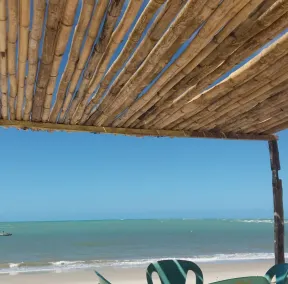 House on Crôa Island near Carro Quebrado Beach - Image 3