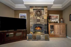 Cozy foothills home - Image 2