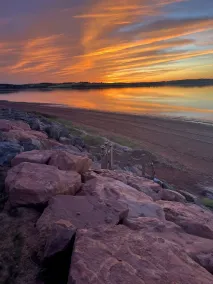 Oceanfront Jewel Getaway! PEI oceanfront cottage just minutes from Cavendish. - Image 5
