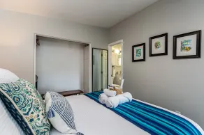Dog Friendly  Cottage with Ocean  Beach Charm - Image 5