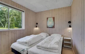Beautiful Home In Væggerløse With Sauna - Image 5