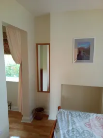 £ 60 / natt mysig bilaga i den vackra förorten Nottingham. Nära till affärer! - Image 4