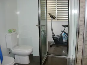 Erbjudande för SISTA DAGAR! Luxury Penthouse Carihuela, 2 garage, gratis Wifi - Image 5