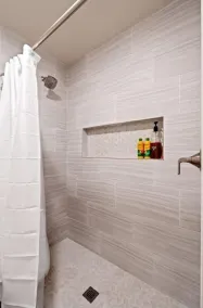 Quiet, Modern, large private space, centrally loc. - Image 5