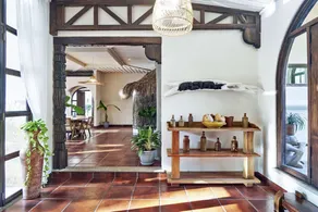 OCEANA ~ Beachfront luxury Villa ~ 4 Bedrooms ~ Vacation at the beach ! - Image 4
