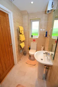 Manse Cottage in Bladon, Woodstock nr Blenheim Palace and Oxford - Image 2