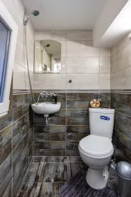 Vintage Sofia Condo - Image 3