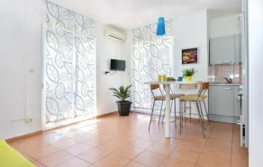 Beach front apartment in Vodice with WiFi - Image 4