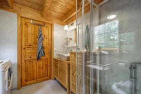 Hus LIA lac, bateau, cheminée, WiFi, permis de pêche, vélos, Bathe, top Ausst'g - Image 3