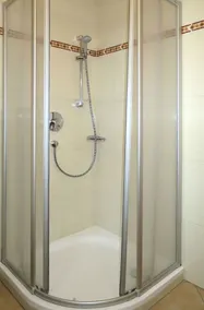 Gemütliche Wohnung für 4 Leute mit  W-LAN, TV und Balkon - Image 2