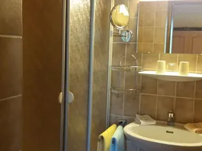 Double room with shower, WC and balcony - Haus Traudi - Image 5