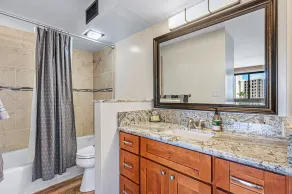 Kahana Manor 502 Remodeled 2 bedroom 2 bath Oceanview - Image 2