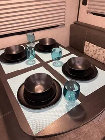 Keystone Premiere Luxury Travel Trailer sleeps 10 - Anza Borrego/Salton Sea - Image 3