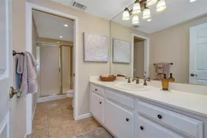 Great resort living in Palm Desert - Image 4