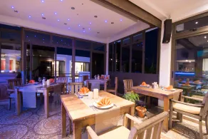 Villa Alizée Boutique Hotel - Idéal Couples & Pros - Rooftop - Image 4