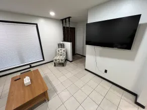 Conveniently located duplex! - Image 2