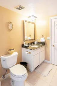 Bright Garden Guest Suite in Los Gatos, Heart of Silicon Valley - Image 2