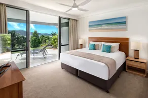 2 bedroom ground floor apartment - Image 5