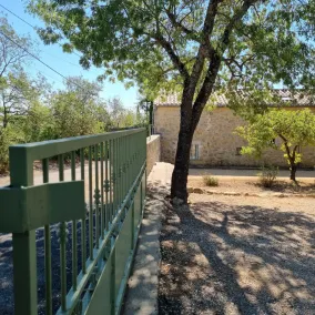 Uzes: Palæ med opvarmet pool og spa 6-7 personer - Image 4