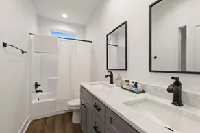 Enclave 3 Bedroom Luxury Homes - Image 4