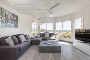 Casa de design com piscina privativa e vistas fantásticas de Sitges! - Image 3
