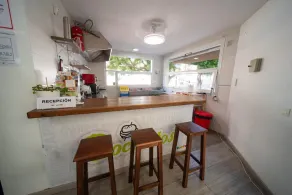 Be Happy Hostel - Albergue en el centro de Nerja - Image 4