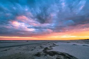 Walk to the Beach from this economically priced to - Image 5