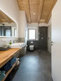 Ferienwohnung mit Bergblick und 2 Separaten Schlafzimmern - Image 3
