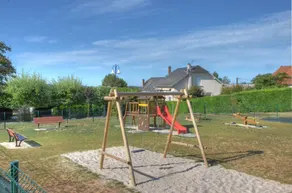 Aproveite suas férias em uma antiga escola na Limousin francês - Image 2