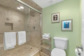 SeaSpray Riverside 813 - Image 2