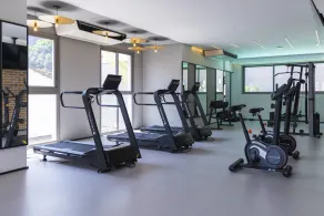 Estudio Pinheiros com piscina e academia - Image 5