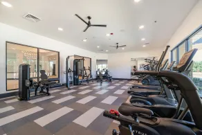 Landing Furnished Apartments - Corinth - Image 3