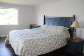 Cottage in W. Hyannisport - Water views galore! - Image 4