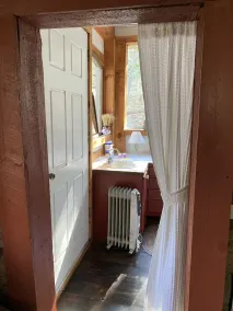 3 Sisters - Historic 1840 Pre-Civil War Log Cabin with sauna, hot tub & firepit! - Image 5