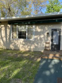 Private Cottage in a quiet relaxing setting  - Image 1