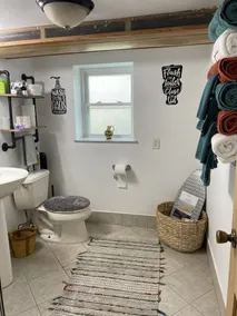 10-15 MIN FROM O'HARE CHICAGO-LOVELY 3BEDROOMS GARDEN APARTMENT - Image 2