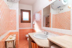 Appartement 'I Lecci' avec terrasse privée et balcon - Image 2