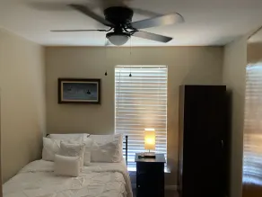 \"WELCOME TO ARTHUR’S PLACE! IDEAL FOR LARGE GROUPS AND PET FRIENDLY.\"  - Image 2
