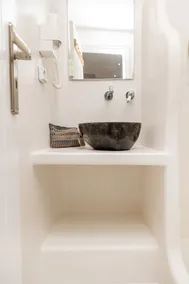 Krina Mare Boutique Hotel - Image 4