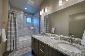 Ponchita House- 6 beds, 6 baths!  Located in the Crossroads of the Rocky Mountains - Image 5