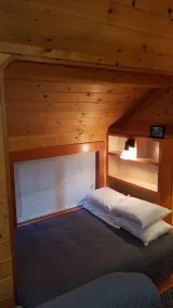 Mckenzie River Cabin @ The Log Canin Inn - Image 4