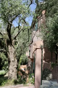 \"Mas Thomasine <br>quiet romantic apartment in nature in Peillon - Image 5